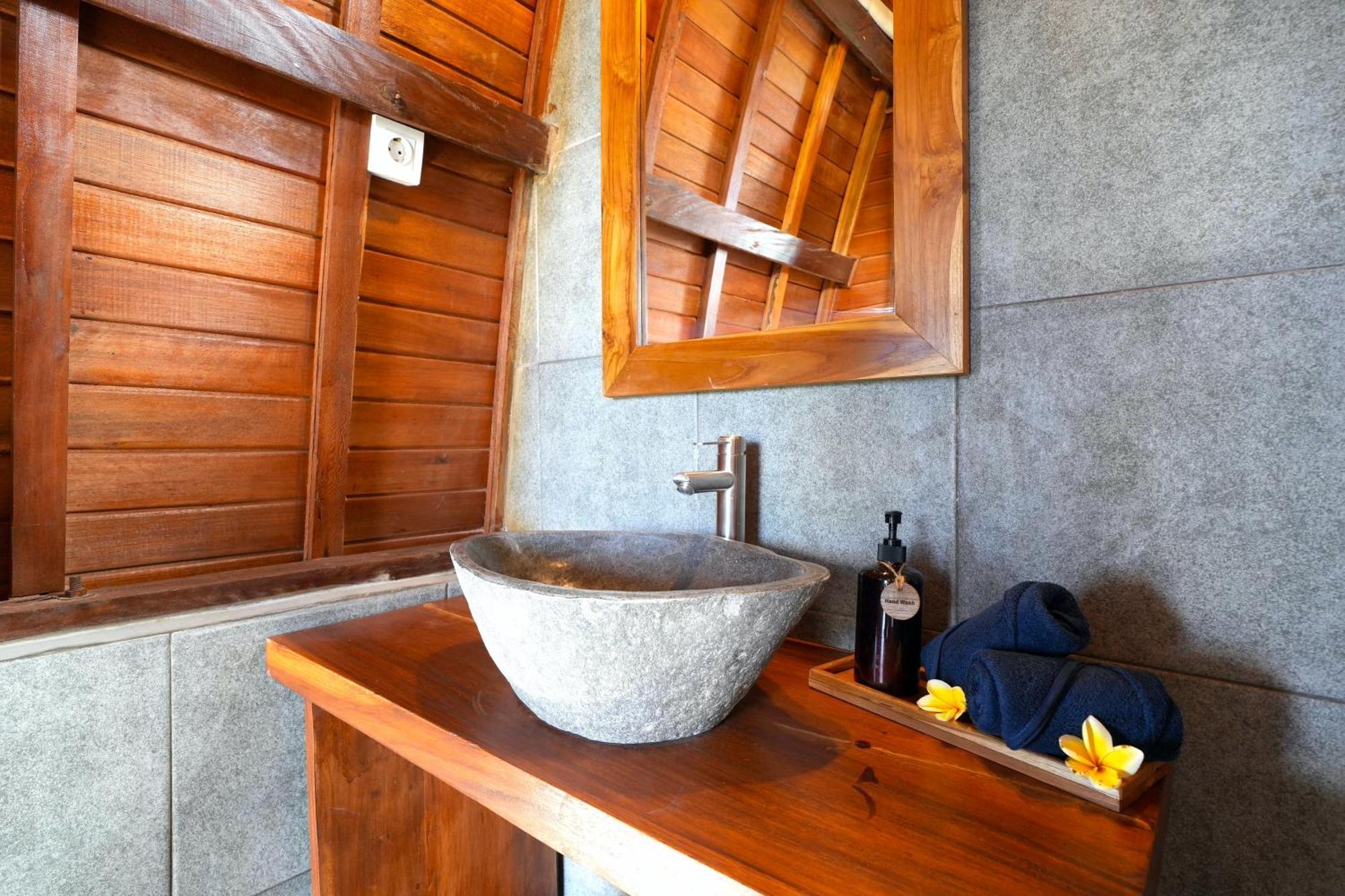 Hotel Puri Melati Uluwatu Exterior foto